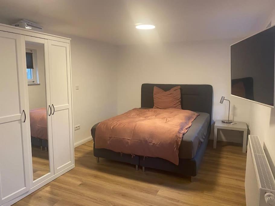 Klein Aber Oho! Neues Apartment In Stadt- Und Fuldanaehe Kassel Esterno foto